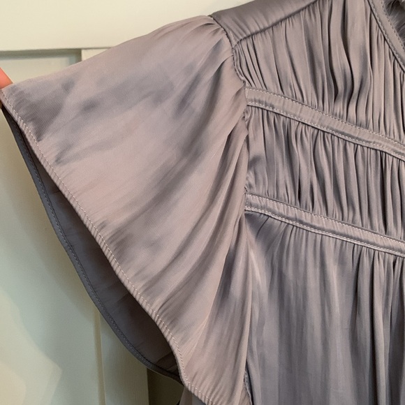 Joie Soft pearl grey mauve satin flutter sleeve blouse with gathered front - Picture 4 of 8